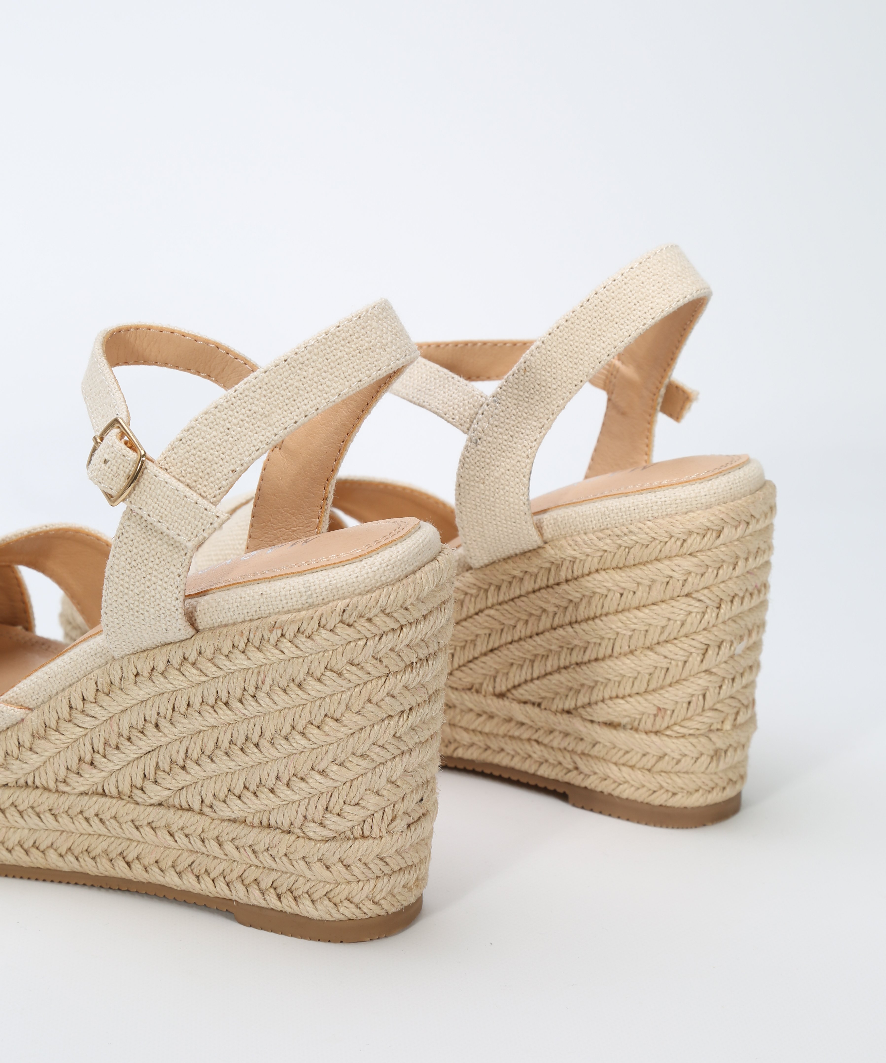 Sandalias cu&ntilde;as cruceta image number null